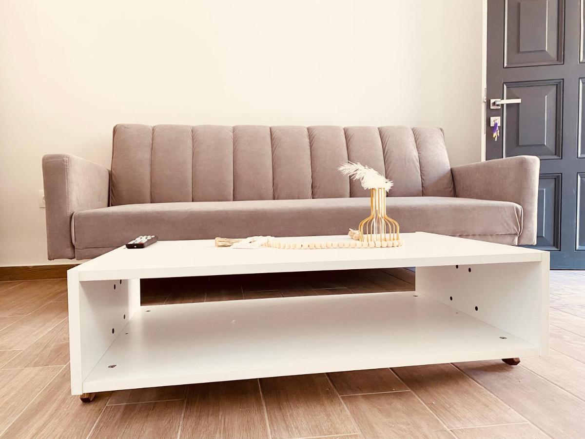 Louvros Luxury Suites Dassia  Dış mekan fotoğraf