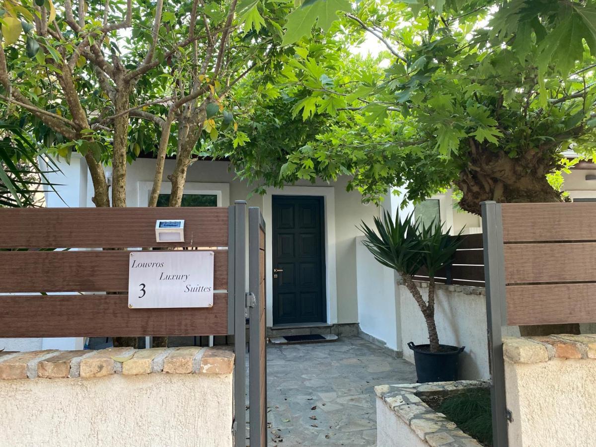 Louvros Luxury Suites Dassia  Dış mekan fotoğraf